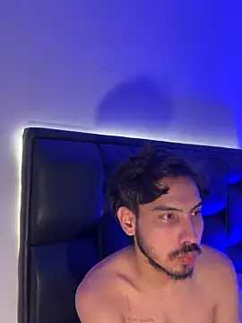MiaSkylar webcam