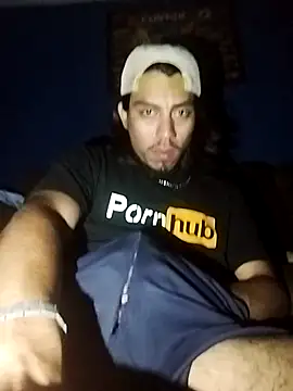 AlexAlejandro13 webcam