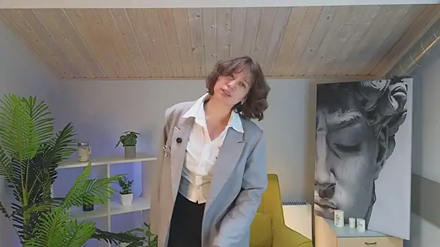 JustaAleyandrez webcam