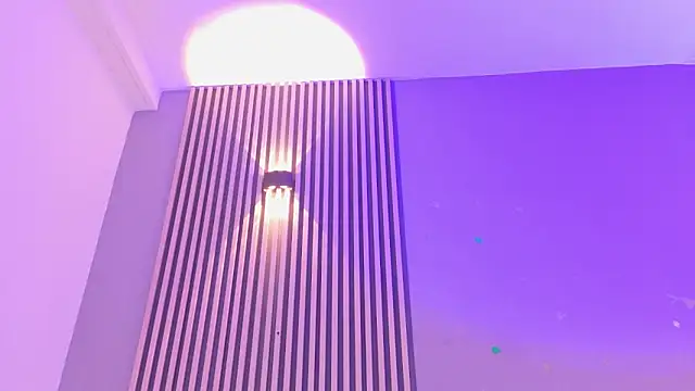 Anthonella_smiith webcam