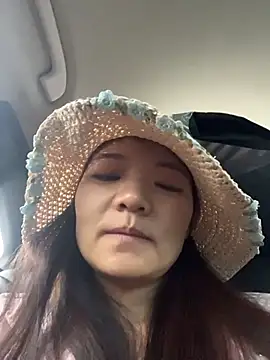 美女xiaochengzi505在线直播