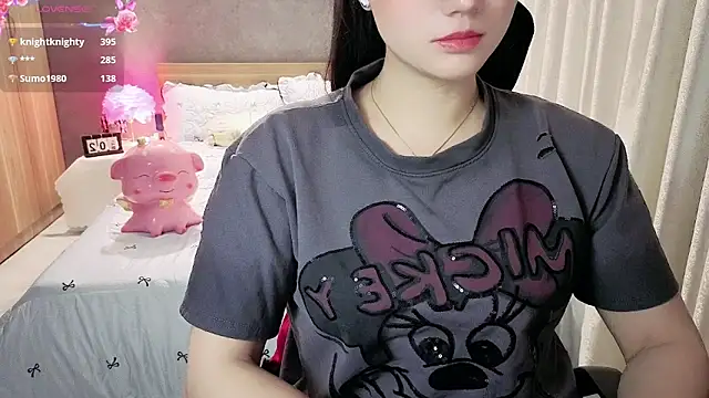 JENNIE-16 webcam