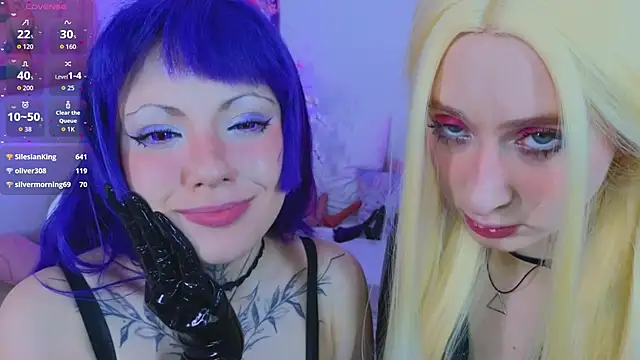 EricaMoonn webcam