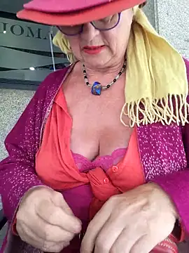 Hot-Muci webcam