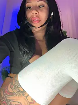 HaileyDiana webcam