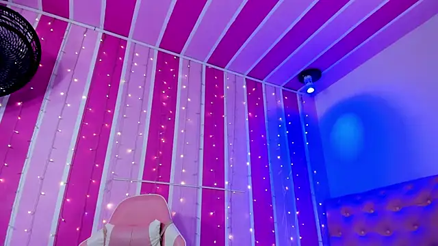 allison_mc webcam