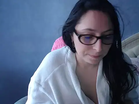 LuckyLisa23 webcam