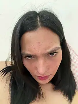 AlexandraYsabella webcam