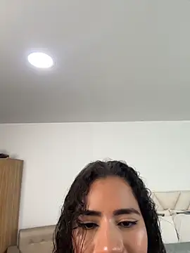 ZaraReyes webcam