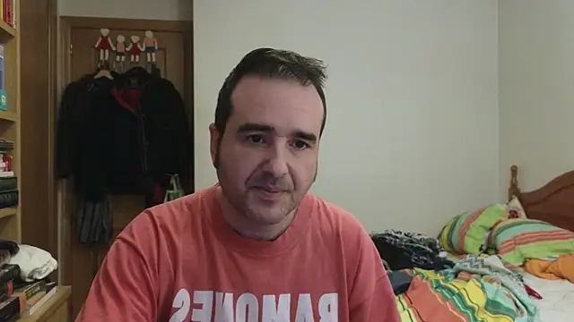 curiosillo83 webcam