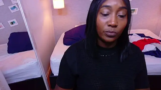 kiara_evanss webcam