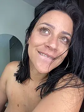 AvaAngel69 webcam