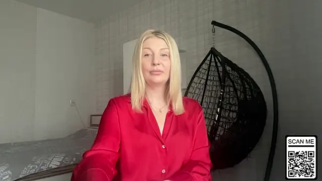 Blondie_xoxoxo webcam