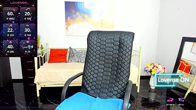 Julia_Dean webcam