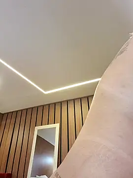 escarlate4you_ (Ask my age) - Masturbate in the bathroom