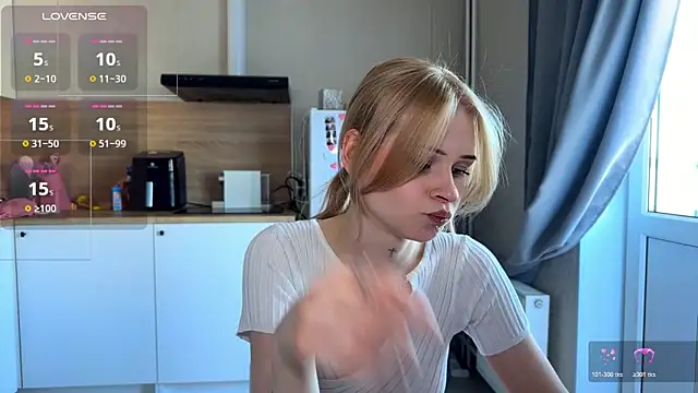 lisa_barbie webcam