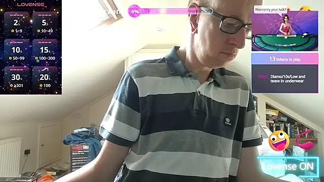 AdmiredThirty webcam
