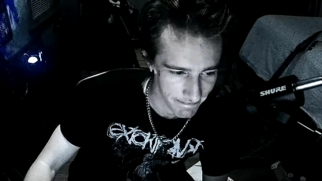 LEVIATHANX666 webcam