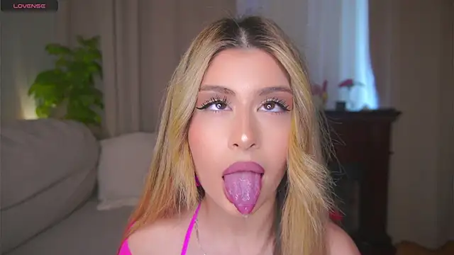 GeorginaHarn webcam