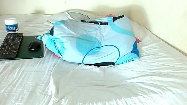 afroditaahot20 webcam