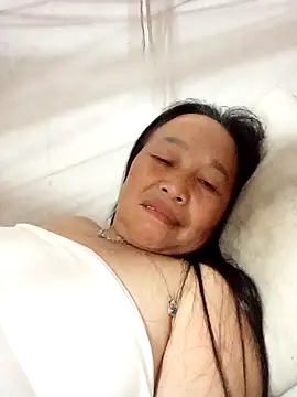 heesuu11 webcam