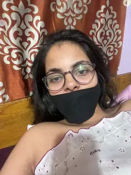 Sandhya_77 webcam