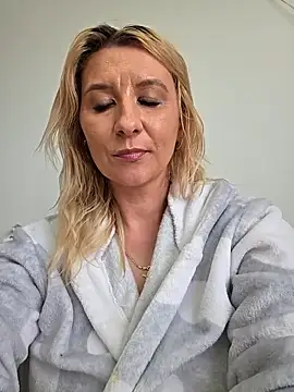 KaylinJan webcam
