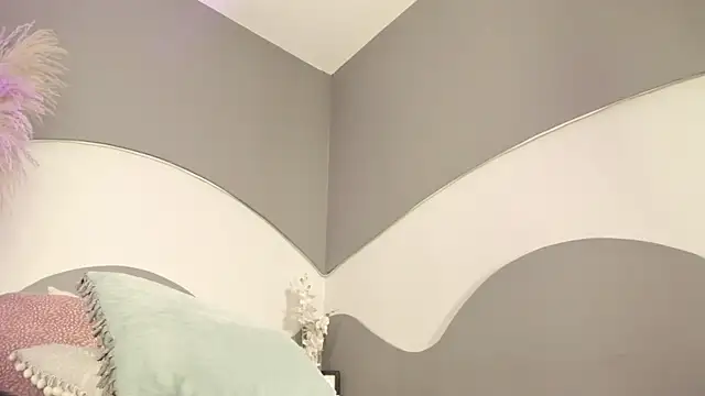 Zhally_Dee webcam