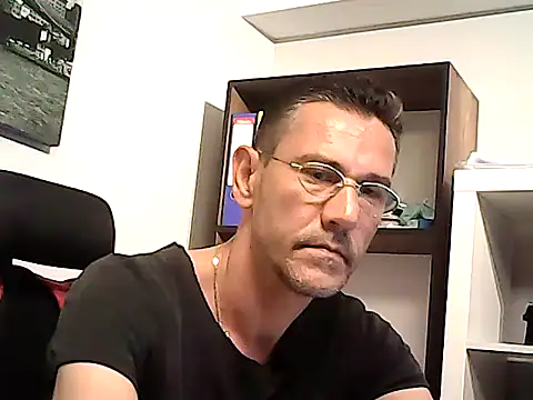 mastercharisma35 webcam