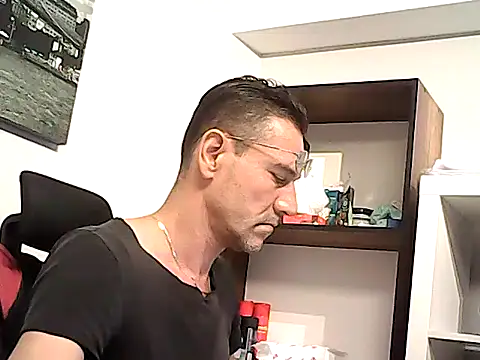 mastercharisma35 webcam