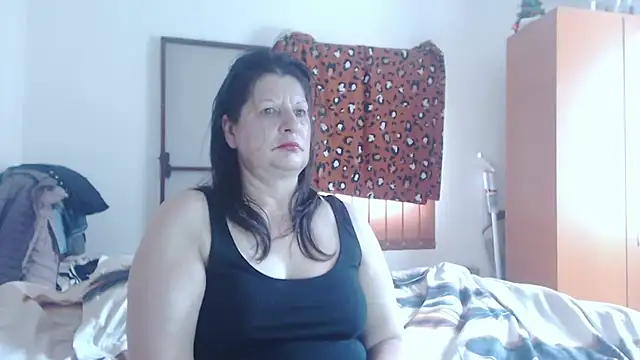 ExtasyMature webcam