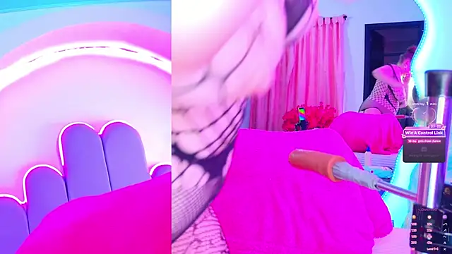 NathaxaLeans webcam
