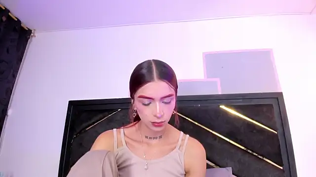 april_jones05 webcam