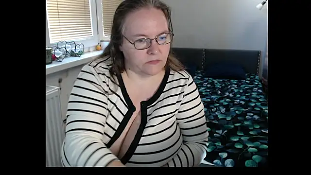 Sweetboobs webcam
