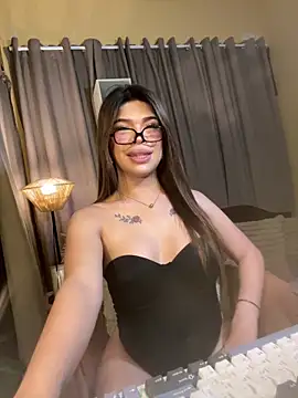 Nyxie_luxx webcam
