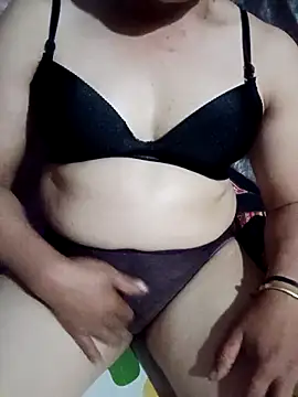 Phiphi135 webcam