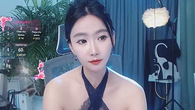 美女feifei-love在线直播