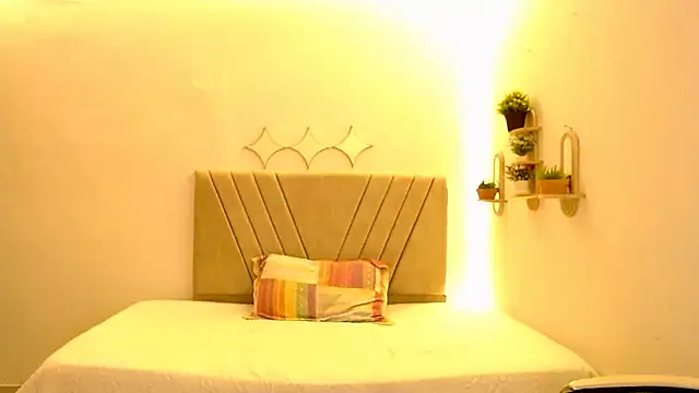 zara_cute webcam