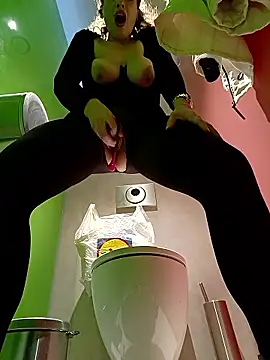 RebeccaNoble webcam