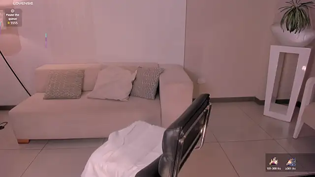 MilaVelvet_ webcam
