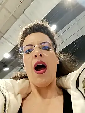 RebeccaNoble webcam