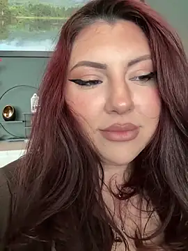 CurvyKimmy1