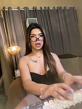 Nyxie_luxx webcam