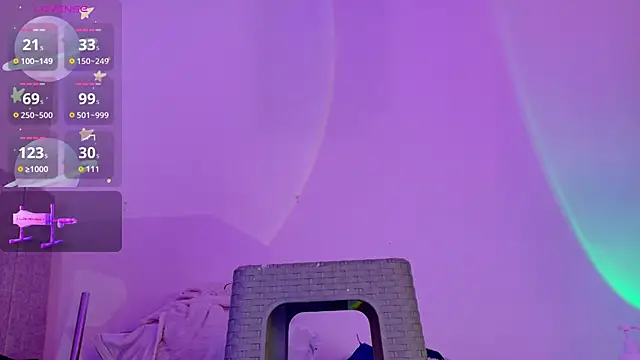 liiamluna_ webcam