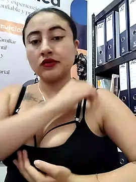 _Sarah-Office1 webcam