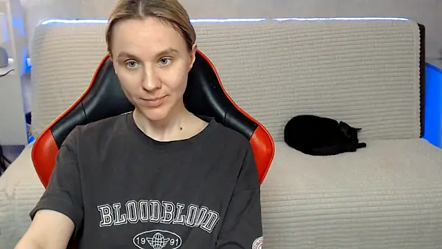 MiaBun1 webcam