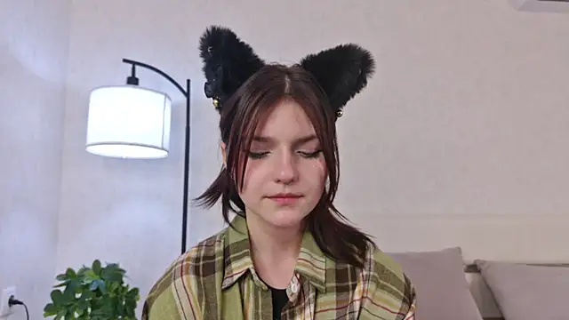 NyraVesperis webcam