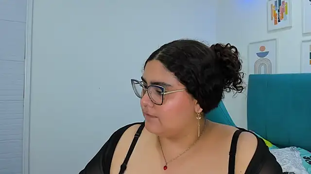 roxxxana_blake - Roxxxana_blake's free webcam - UK Sex Cams