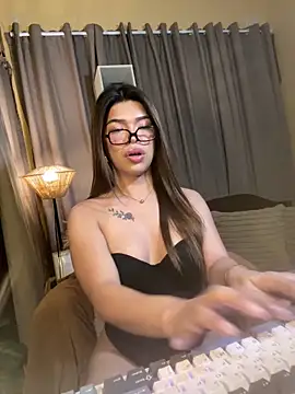 Nyxie_luxx webcam