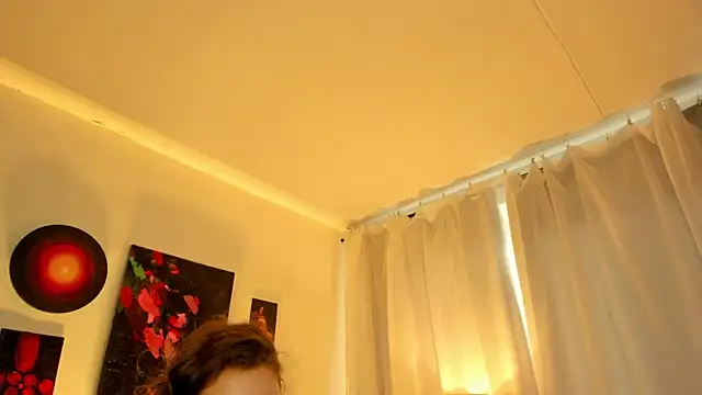 lit_asella webcam